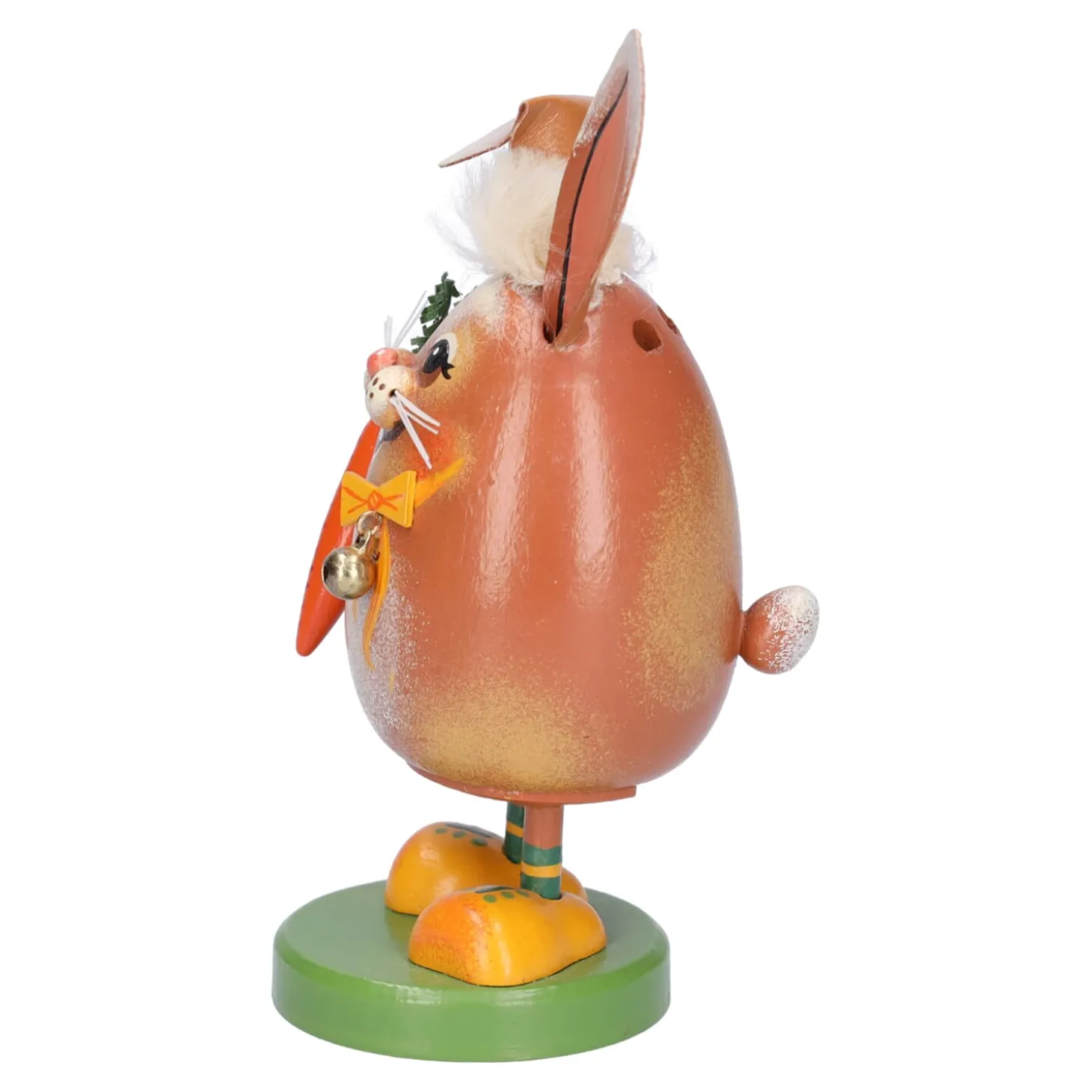 Easter Bunny, Smoky